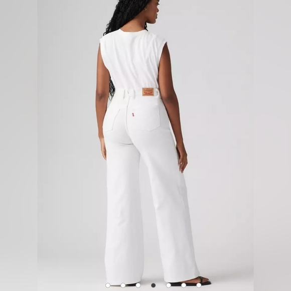 Levi Women's White Wide-Leg Jeans Shaping Size 32 Medium rise. NWOT - Picture 4 of 11